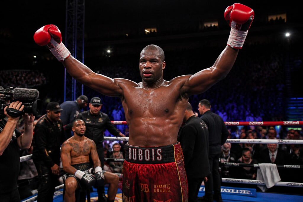 découvrez comment daniel dubois est devenu champion du monde wbo des poids lourds après sa victoire éclatante contre fabio wardley dans un combat de boxe mémorable.