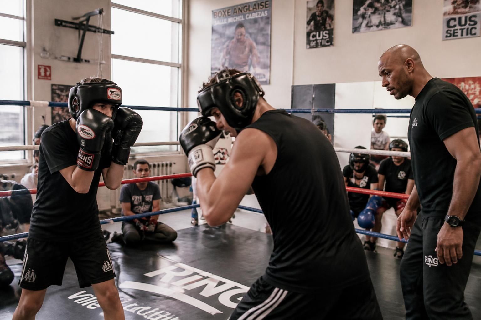 Le club de boxe de Saint-Avé brillamment mis à l'honneur 2 découvrez comment le club de boxe de saint-avé a été brillamment mis à l'honneur, mettant en lumière ses talents et ses succès exceptionnels.